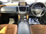 2019 Toyota Crown Hybrid S Elegance Style Pearl Sedan for sale, Japanese used car export - photo 2 of 9 | GULJI TRADERS
