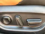 2019 Toyota Crown Hybrid S Elegance Style Pearl Sedan for sale, Japanese used car export - photo 6 of 9 | GULJI TRADERS