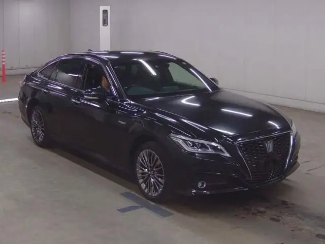 2019 Toyota Crown Hybrid G-Executive Four - photo 1 2019 Toyota Crown Hybrid G-Executive Four Black Sedan for sale, Japanese used car export - photo 1 of 5 | GULJI TRADERS