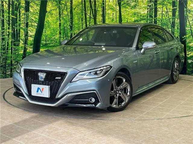 2020 Toyota Crown Hybrid RS Advance - photo 1 2020 Toyota Crown Hybrid RS Advance Silver Sedan for sale, Japanese used car export - photo 1 of 30 | GULJI TRADERS