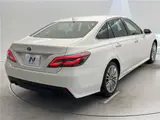 2020 Toyota Crown Hybrid S Elegance Style II Pearl Sedan for sale, Japanese used car export - photo 19 of 30 | GULJI TRADERS