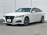2020 Toyota Crown Hybrid S C Package Pearl Sedan for sale, Japanese used car export - photo 1 of 30 | GULJI TRADERS
