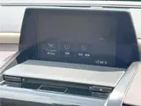 2020 Toyota Crown Hybrid S C Package Pearl Sedan for sale, Japanese used car export - photo 19 of 30 | GULJI TRADERS