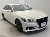 2020 Toyota Crown Hybrid S Sport Style Pearl Sedan for sale, Japanese used car export - photo 14 of 30 | GULJI TRADERS