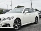 2020 Toyota Crown Hybrid GFour ★ Safety Package + ★ Premium Sound ★ Genuine Leather Pearl Sedan for sale, Japanese used car export - photo 6 of 60 | GULJI TRADERS