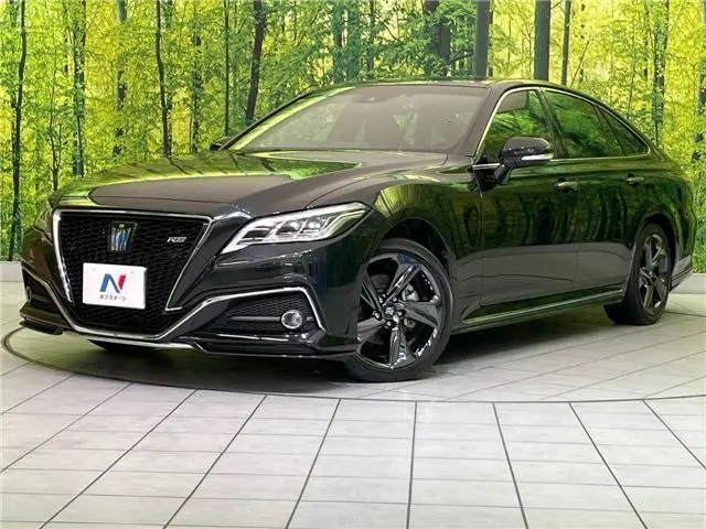 2020 Toyota Crown Hybrid RS Four Limited - photo 1 2020 Toyota Crown Hybrid RS Four Limited Black Sedan for sale, Japanese used car export - photo 1 of 30 | GULJI TRADERS