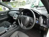 2020 Toyota Crown Hybrid G Four, genuine navigation system, panoramic view, non-smoking, one owner. Pearl Sedan for sale, Japanese used car export - photo 12 of 43 | GULJI TRADERS