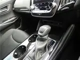 2020 Toyota Crown Hybrid G Four, genuine navigation system, panoramic view, non-smoking, one owner. Pearl Sedan for sale, Japanese used car export - photo 29 of 43 | GULJI TRADERS