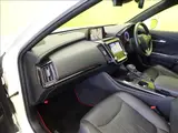 2020 Toyota Crown Hybrid RS Limited / Leather Seat Package Pearl Sedan for sale, Japanese used car export - photo 32 of 50 | GULJI TRADERS