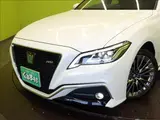 2020 Toyota Crown Hybrid RS Limited / Leather Seat Package Pearl Sedan for sale, Japanese used car export - photo 35 of 50 | GULJI TRADERS