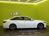 2020 Toyota Crown Hybrid RS Limited / Leather Seat Package Pearl Sedan for sale, Japanese used car export - photo 49 of 50 | GULJI TRADERS