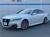 2020 Toyota Crown Hybrid RS Pearl Sedan for sale, Japanese used car export - photo 1 of 30 | GULJI TRADERS