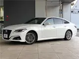 2020 Toyota Crown Hybrid S Elegance Style II Pearl Sedan for sale, Japanese used car export - photo 1 of 30 | GULJI TRADERS