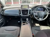 2020 Toyota Crown Hybrid RS_MOP Navi TV_TSS_LED Pearl Sedan for sale, Japanese used car export - photo 2 of 28 | GULJI TRADERS