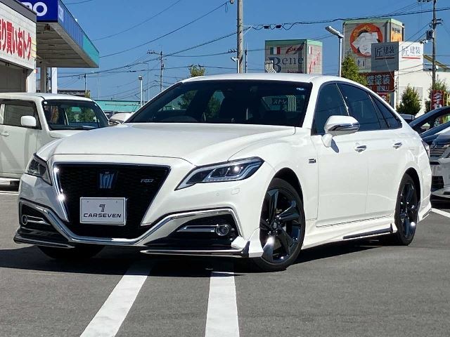 2020 Toyota Crown Hybrid RS Sedan for sale, Japanese used car export - photo 1 of 32 | GULJI TRADERS