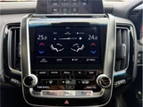 2020 Toyota Crown Hybrid G Sedan for sale, Japanese used car export - photo 9 of 65 | GULJI TRADERS