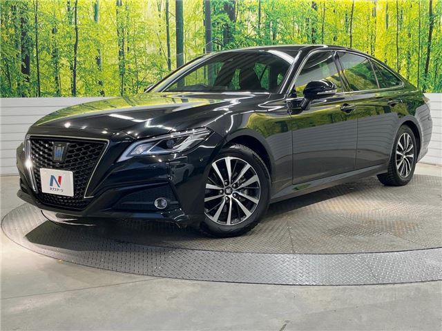 2020 Toyota Crown Hybrid S - photo 1 2020 Toyota Crown Hybrid S Sedan for sale, Japanese used car export - photo 1 of 30 | GULJI TRADERS