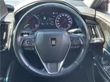 2020 Toyota Crown Hybrid Sedan for sale, Japanese used car export - photo 17 of 30 | GULJI TRADERS