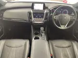 2020 Toyota Crown Hybrid S C Package Pearl Sedan for sale, Japanese used car export - photo 3 of 24 | GULJI TRADERS