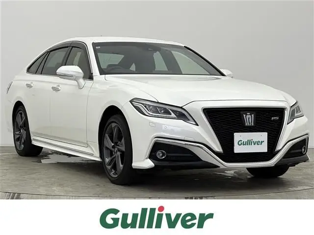 2020 Toyota Crown Hybrid RS Four Limited 4WD - photo 1 2020 Toyota Crown Hybrid RS Four Limited 4WD Pearl Sedan for sale, Japanese used car export - photo 1 of 24 | GULJI TRADERS