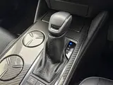 2020 Toyota Crown Hybrid RS Four Limited 4WD Pearl Sedan for sale, Japanese used car export - photo 11 of 24 | GULJI TRADERS