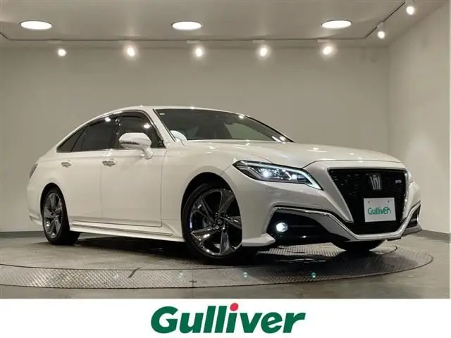 2020 Toyota Crown Hybrid RS Advance - photo 1 2020 Toyota Crown Hybrid RS Advance Pearl Sedan for sale, Japanese used car export - photo 1 of 24 | GULJI TRADERS