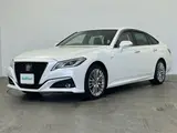 2020 Toyota Crown Hybrid S Elegance Style Pearl Sedan for sale, Japanese used car export - photo 22 of 24 | GULJI TRADERS