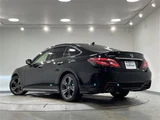 2020 Toyota Crown Hybrid RS Sedan for sale, Japanese used car export - photo 2 of 24 | GULJI TRADERS
