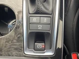 2020 Toyota Crown Hybrid S Sedan for sale, Japanese used car export - photo 18 of 24 | GULJI TRADERS
