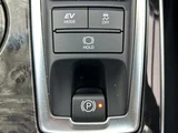 2020 Toyota Crown Hybrid S Sedan for sale, Japanese used car export - photo 23 of 24 | GULJI TRADERS