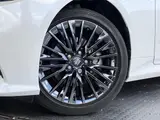 2020 Toyota Crown Hybrid Hybrid 2.5 S Sport Style Corner Sensor Pearl Sedan for sale, Japanese used car export - photo 4 of 10 | GULJI TRADERS