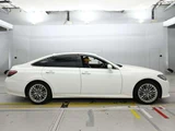 2020 Toyota Crown Hybrid S Sedan for sale, Japanese used car export - photo 3 of 12 | GULJI TRADERS
