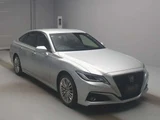 2020 Toyota Crown Hybrid S Sedan for sale, Japanese used car export - photo 3 of 14 | GULJI TRADERS