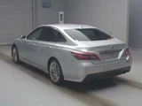 2020 Toyota Crown Hybrid S Sedan for sale, Japanese used car export - photo 4 of 14 | GULJI TRADERS