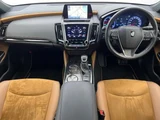 2020 Toyota Crown Hybrid S Sedan for sale, Japanese used car export - photo 2 of 9 | GULJI TRADERS