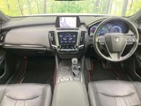 2020 Toyota Crown Hybrid RS Sedan for sale, Japanese used car export - photo 2 of 9 | GULJI TRADERS