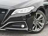 2021 Toyota Crown Hybrid RS Advance 3.5 ★ Aero ★ Safety Package + Black Sedan for sale, Japanese used car export - photo 16 of 60 | GULJI TRADERS