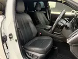 2021 Toyota Crown Hybrid RS Advance White Sedan for sale, Japanese used car export - photo 39 of 54 | GULJI TRADERS