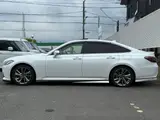 2021 Toyota Crown Hybrid RS Advance White Sedan for sale, Japanese used car export - photo 8 of 23 | GULJI TRADERS