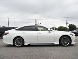 2021 Toyota Crown Hybrid Sedan for sale, Japanese used car export - photo 13 of 71 | GULJI TRADERS