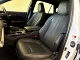 2021 Toyota Crown Hybrid G-Executive Four White Sedan for sale, Japanese used car export - photo 31 of 32 | GULJI TRADERS