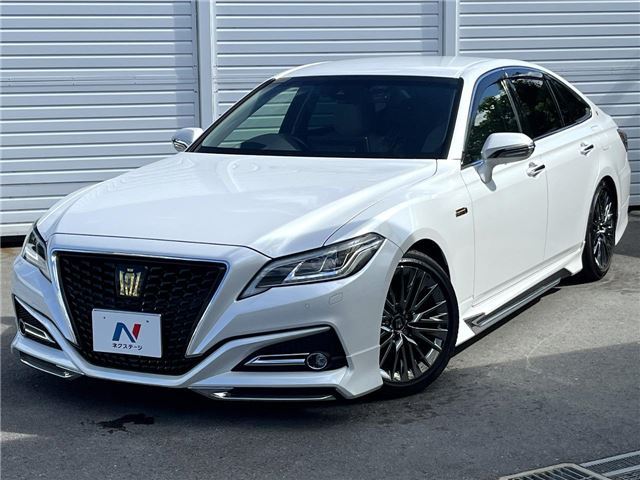 2021 Toyota Crown Hybrid Sedan for sale, Japanese used car export - photo 1 of 30 | GULJI TRADERS