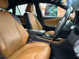 2021 Toyota Crown Hybrid G Four White Sedan for sale, Japanese used car export - photo 32 of 50 | GULJI TRADERS