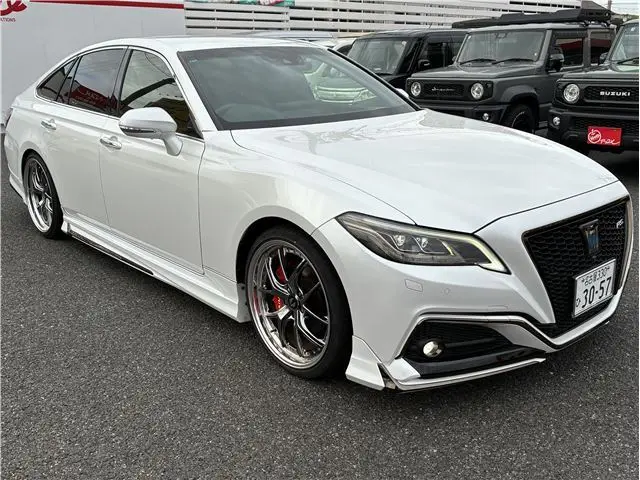 2021 Toyota Crown Hybrid RS Limited 2 ★ Modellista Aero Kit (Front/Side/Rear) - photo 1 2021 Toyota Crown Hybrid RS Limited 2 ★ Modellista Aero Kit (Front/Side/Rear) Pearl Sedan for sale, Japanese used car export - photo 1 of 51 | GULJI TRADERS