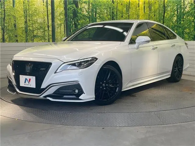 2021 Toyota Crown Hybrid RS Limited II - photo 1 2021 Toyota Crown Hybrid RS Limited II Pearl Sedan for sale, Japanese used car export - photo 1 of 30 | GULJI TRADERS