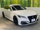 2021 Toyota Crown Hybrid RS Limited II Pearl Sedan for sale, Japanese used car export - photo 27 of 30 | GULJI TRADERS
