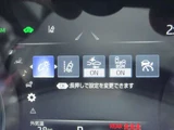 2021 Toyota Crown Hybrid 4WD Sedan for sale, Japanese used car export - photo 55 of 59 | GULJI TRADERS