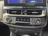 2021 Toyota Crown Hybrid RS Advance Four 4WD Red Sedan for sale, Japanese used car export - photo 9 of 24 | GULJI TRADERS