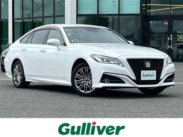2021 Toyota Crown Hybrid S White Sedan for sale, Japanese used car export - photo 1 of 23 | GULJI TRADERS