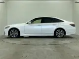 2021 Toyota Crown Hybrid RS Advance White Sedan for sale, Japanese used car export - photo 18 of 24 | GULJI TRADERS